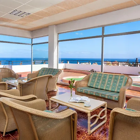 מלון Hc Magec 4*